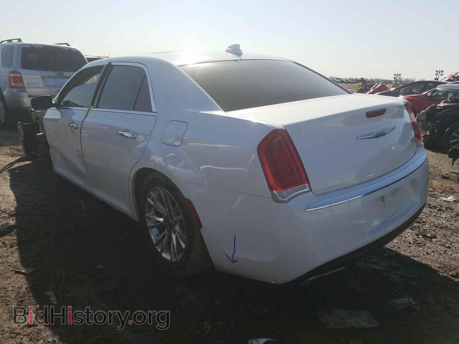 2016 CHRYSLER 300 - VIN: 2C3CCAEG1GH294650 - Фото 3