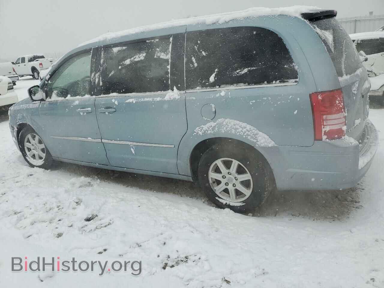 2010 CHRYSLER MINIVAN - VIN: 2A4RR5D1XAR304385 - Фото 2