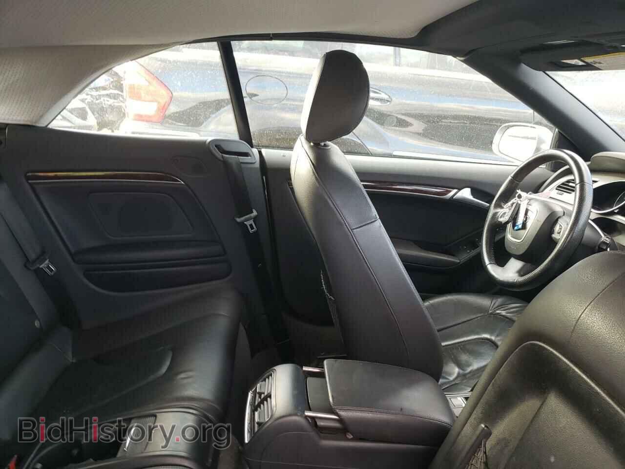 2010 AUDI A5 - VIN: WAULFAFH1AN008737 - Фото 10