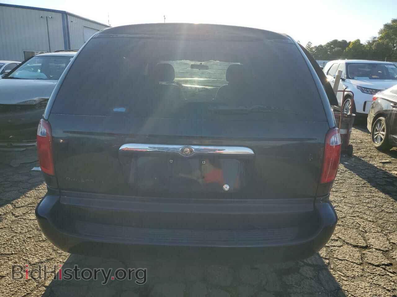 2006 CHRYSLER MINIVAN - VIN: 1A4GP45R76B632266 - Фото 6