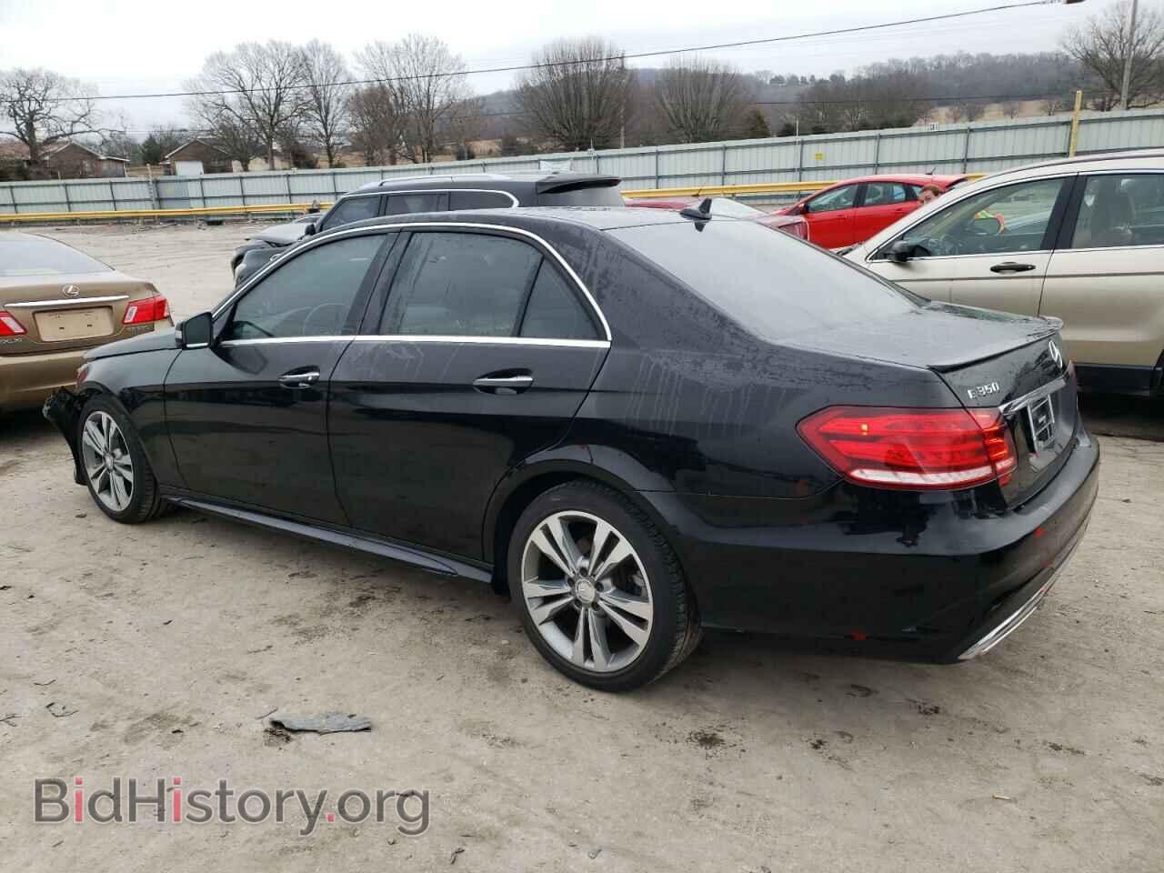 2014 MERCEDES-BENZ E-CLASS - VIN: WDDHF5KB3EB066914 - Фото 2