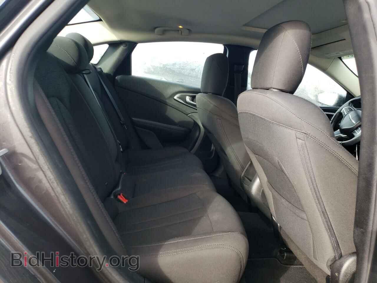 2016 CHRYSLER 200 - VIN: 1C3CCCABXGN114191 - Фото 10