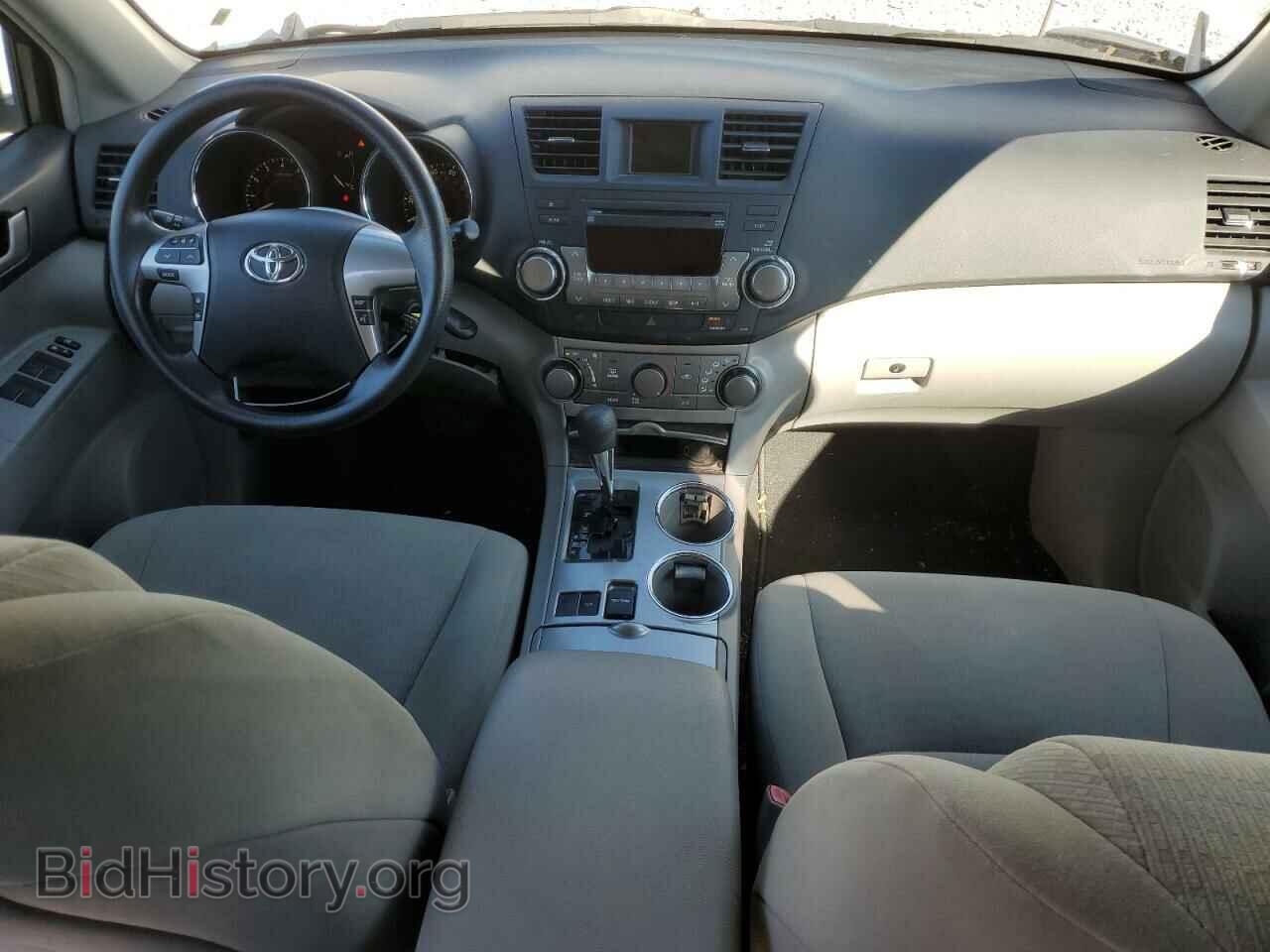 2012 TOYOTA HIGHLANDER - VIN: 5TDZK3EH2CS076063 - Фото 8