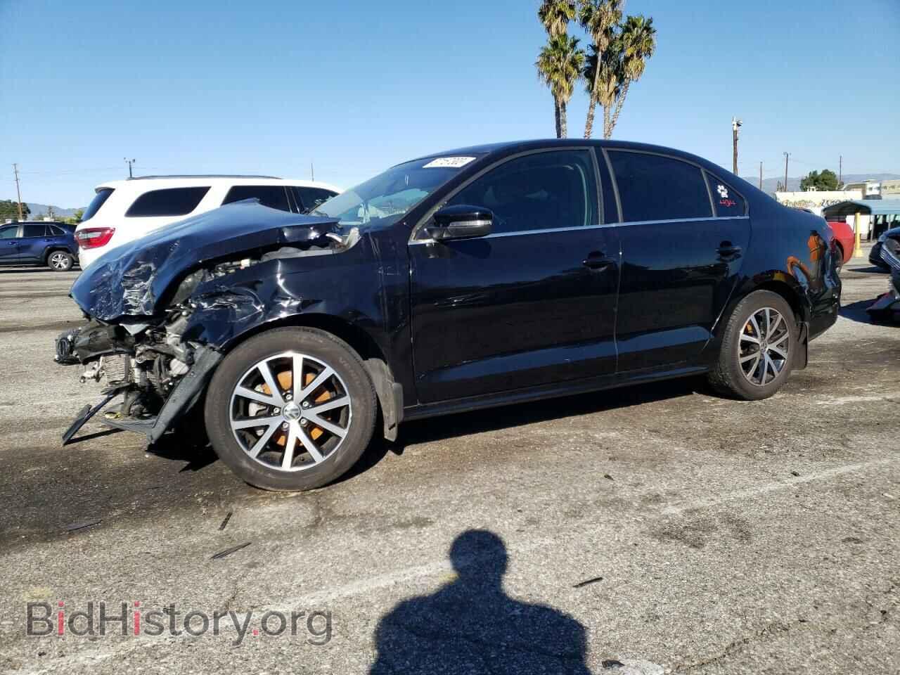 Фотография 3VWDB7AJXHM381292 - VOLKSWAGEN JETTA 2017
