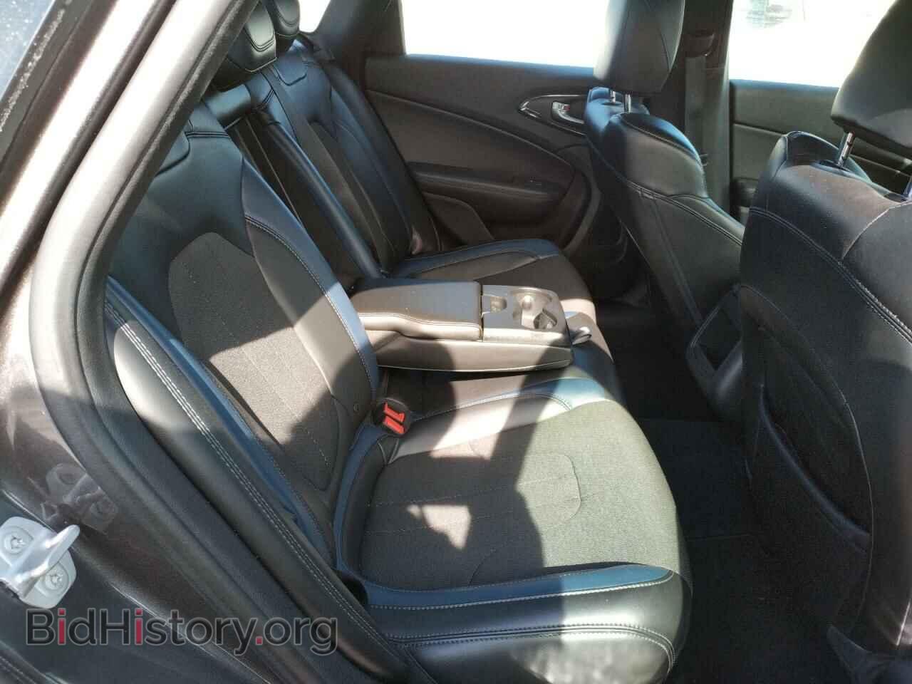 2016 CHRYSLER 200 - VIN: 1C3CCCBB0GN157601 - Фото 6