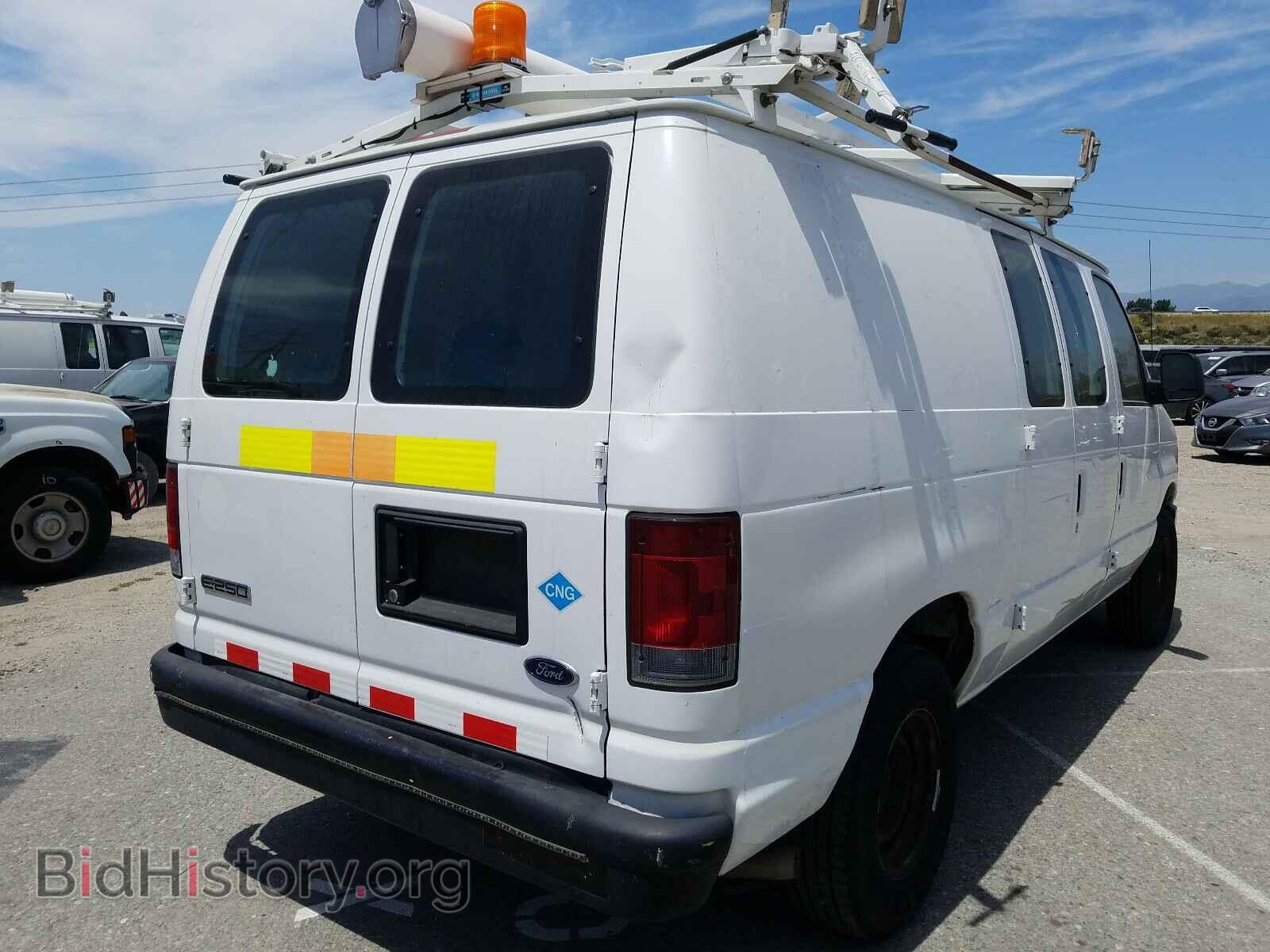 2010 FORD ECONOLINE - VIN: 1FTNE2EL1ADA17874 - Photo 4