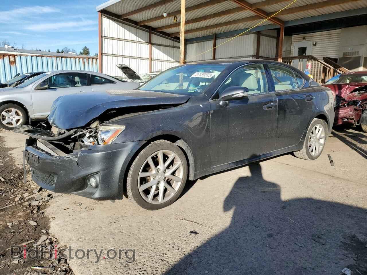 Photo JTHCF5C28B5044936 - LEXUS IS 2011