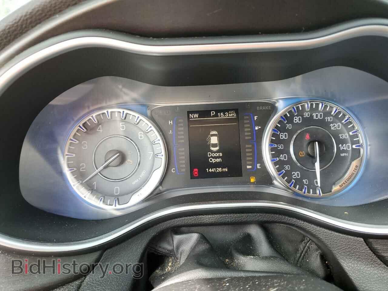 2015 CHRYSLER 200 - VIN: 1C3CCCAB7FN586721 - Фото 9