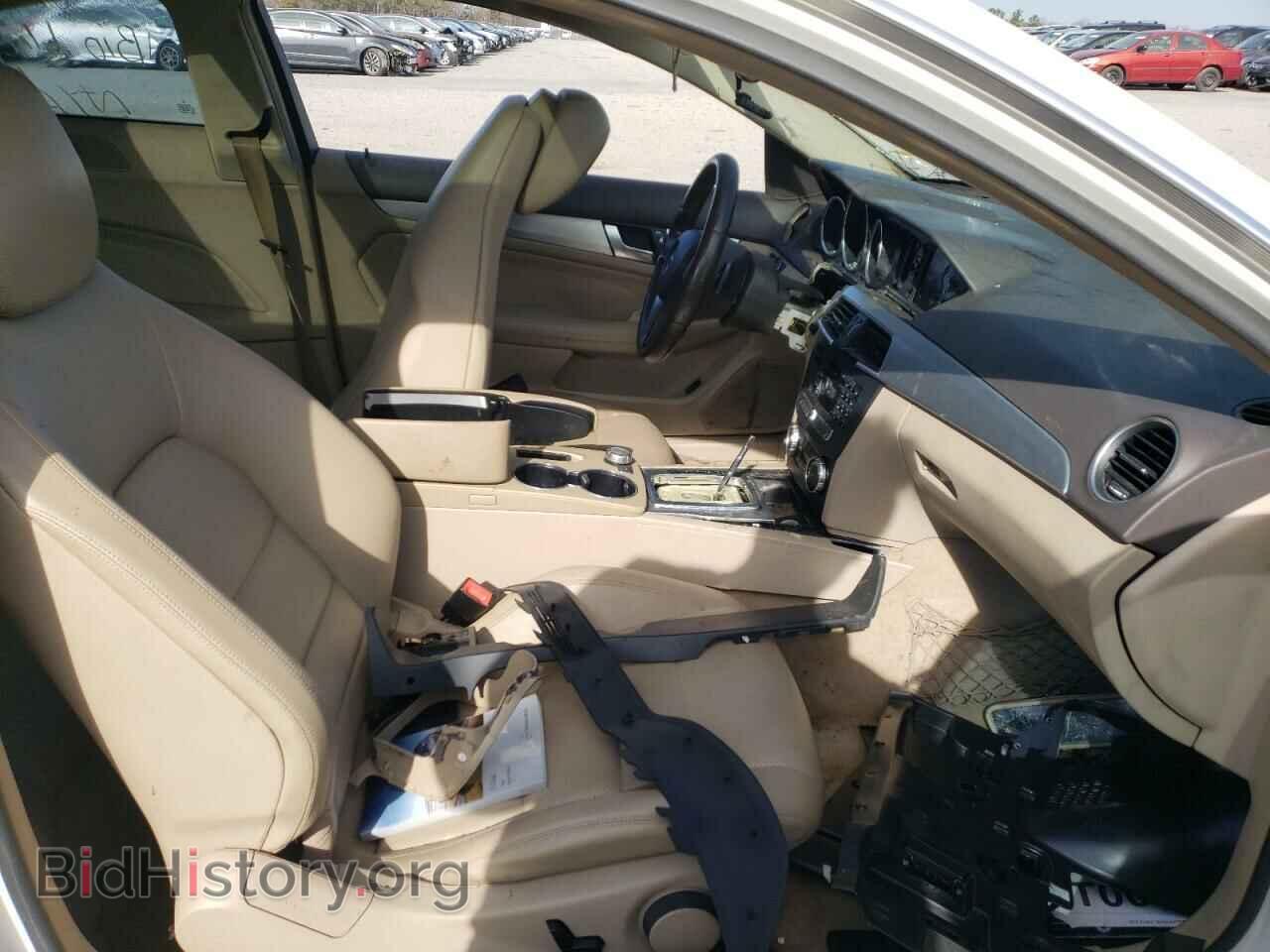 2012 MERCEDES-BENZ C-CLASS - VIN: WDDGJ4HB8CF780412 - Фото 5