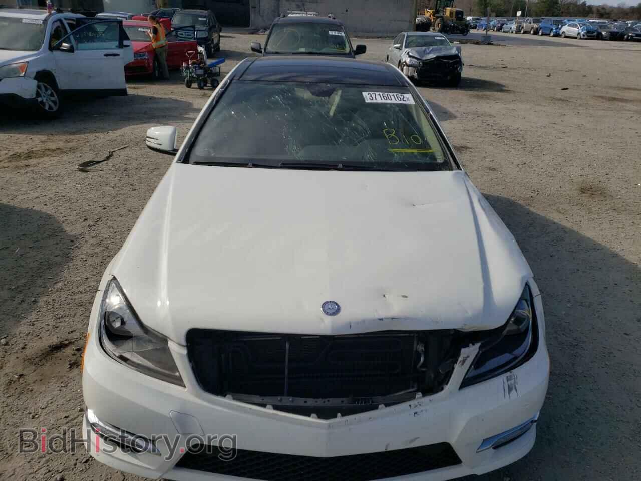 2012 MERCEDES-BENZ C-CLASS - VIN: WDDGJ4HB8CF780412 - Фото 9