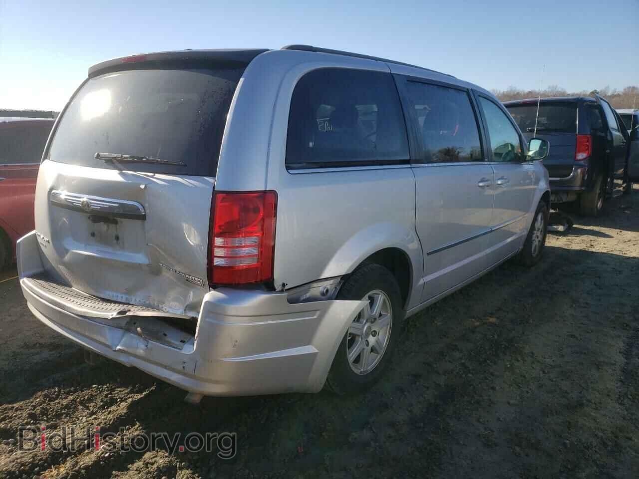 2010 CHRYSLER MINIVAN - VIN: 2A4RR5D17AR308863 - Photo 4