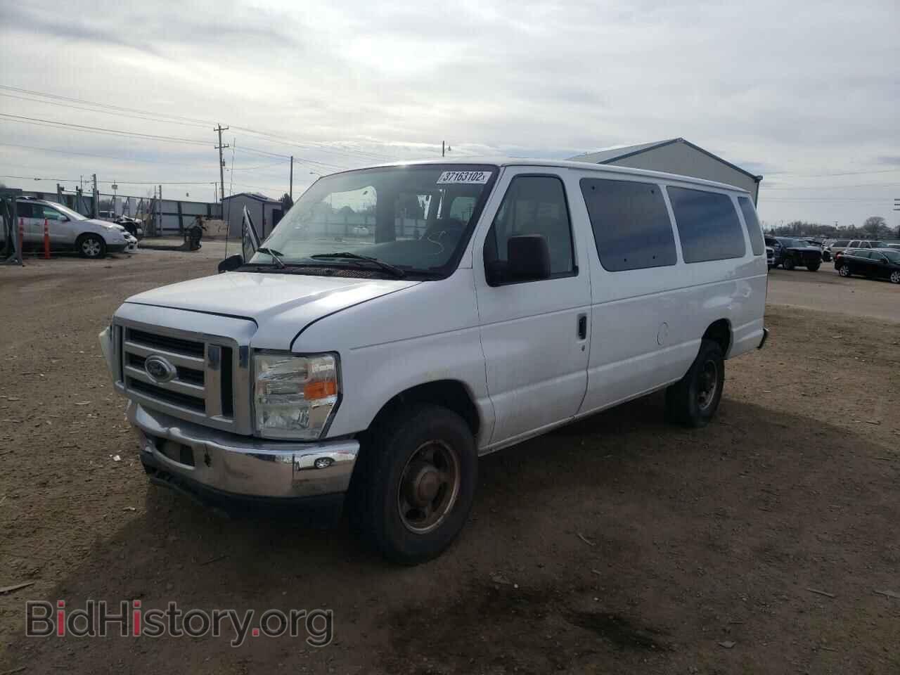 2008 FORD ECONOLINE - VIN: 1FBSS31L28DB22641 - Фото 2