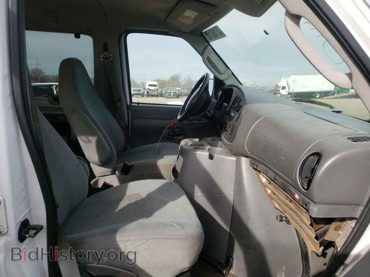 2008 FORD ECONOLINE - VIN: 1FBSS31L28DB22641 - Фото 5