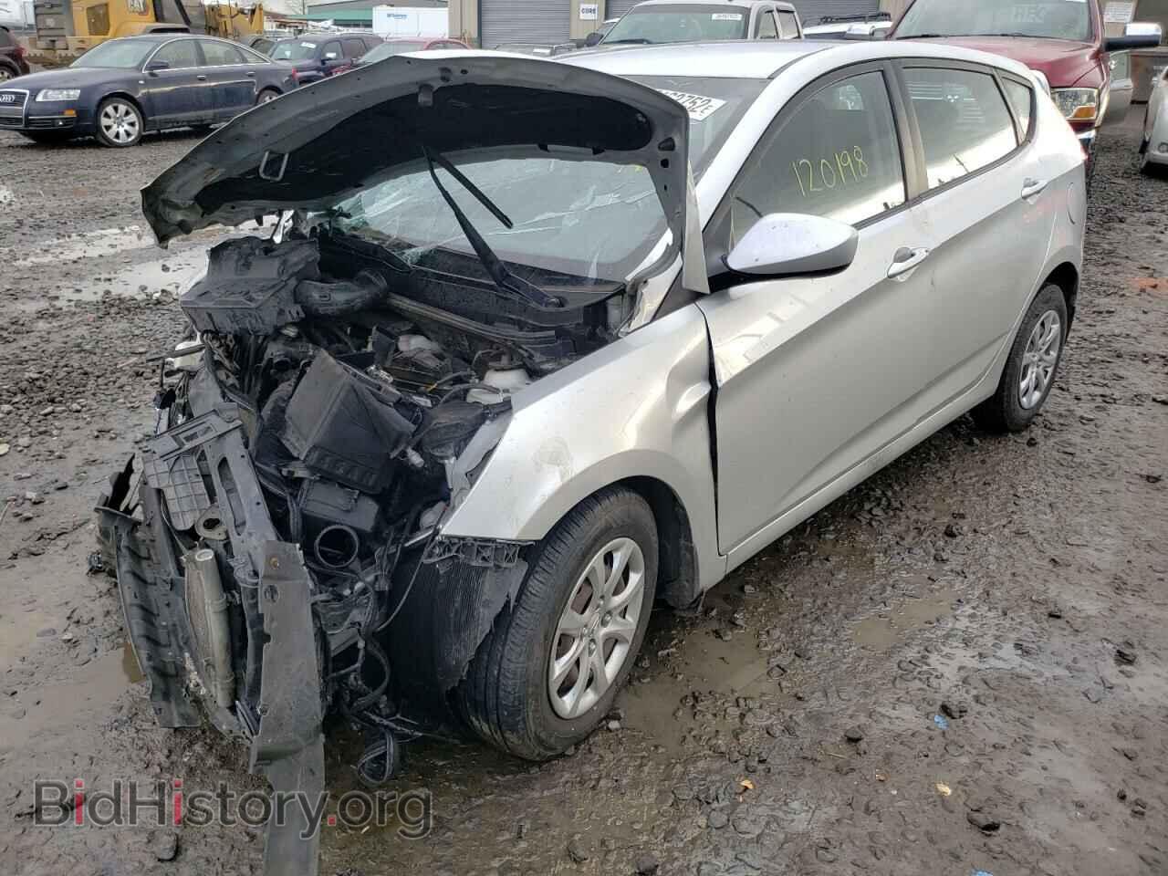 2013 HYUNDAI ACCENT - VIN: KMHCT5AE7DU068382 - Фото 2