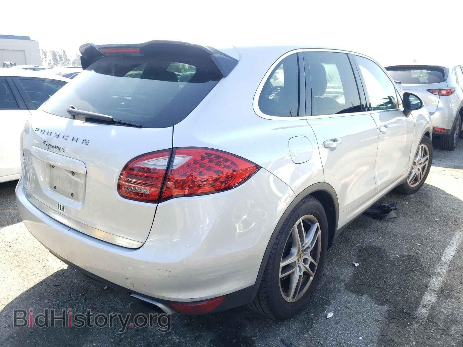 2011 PORSCHE CAYENNE - VIN: WP1AB2A22BLA47444 - Фото 4