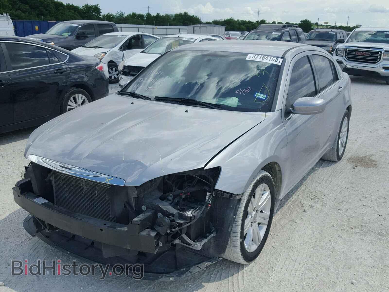 2014 CHRYSLER 200 - VIN: 1C3CCBBB7EN178839 - Фото 2