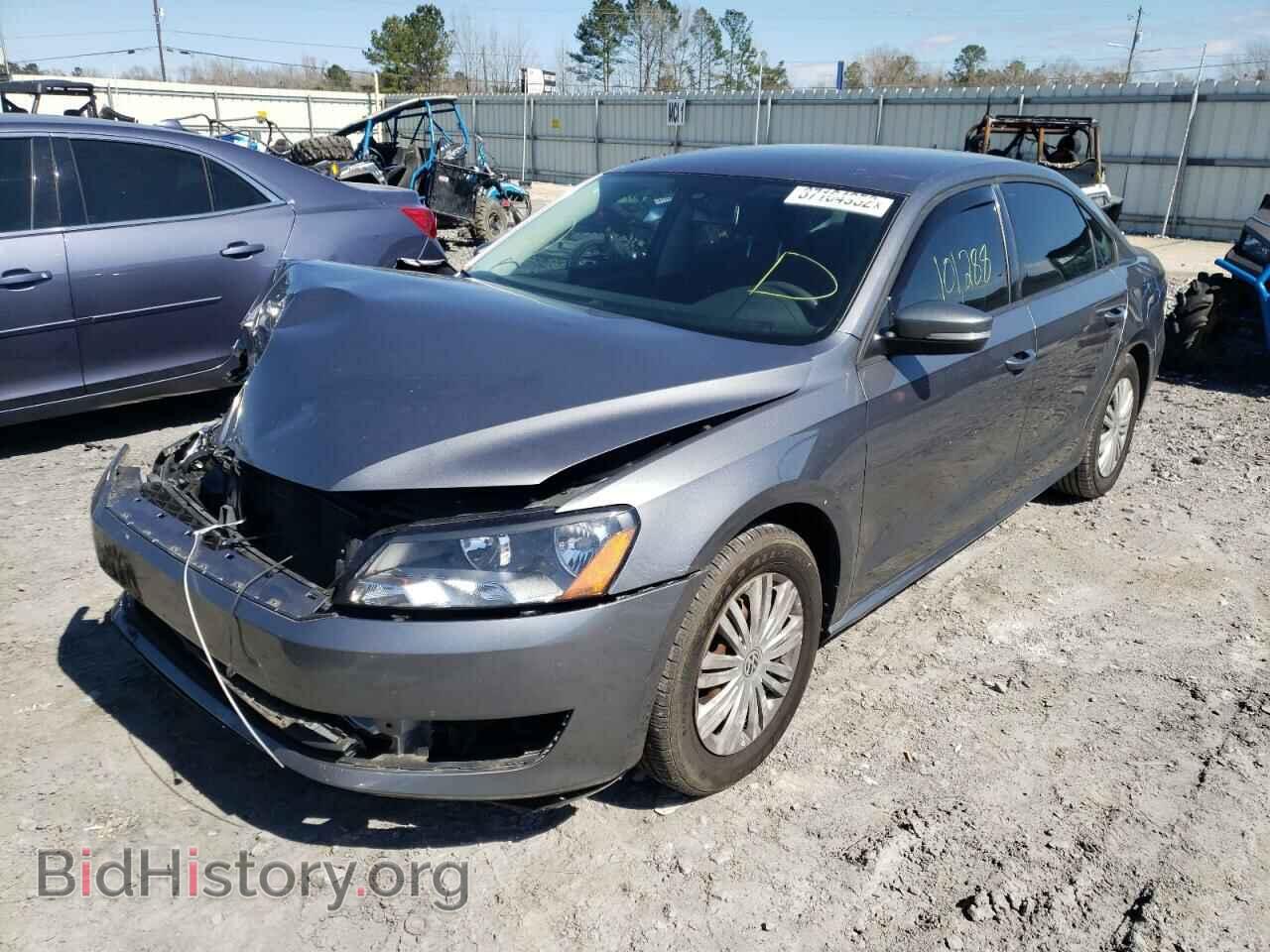2014 VOLKSWAGEN PASSAT - VIN: 1VWAT7A32EC041052 - Фото 2