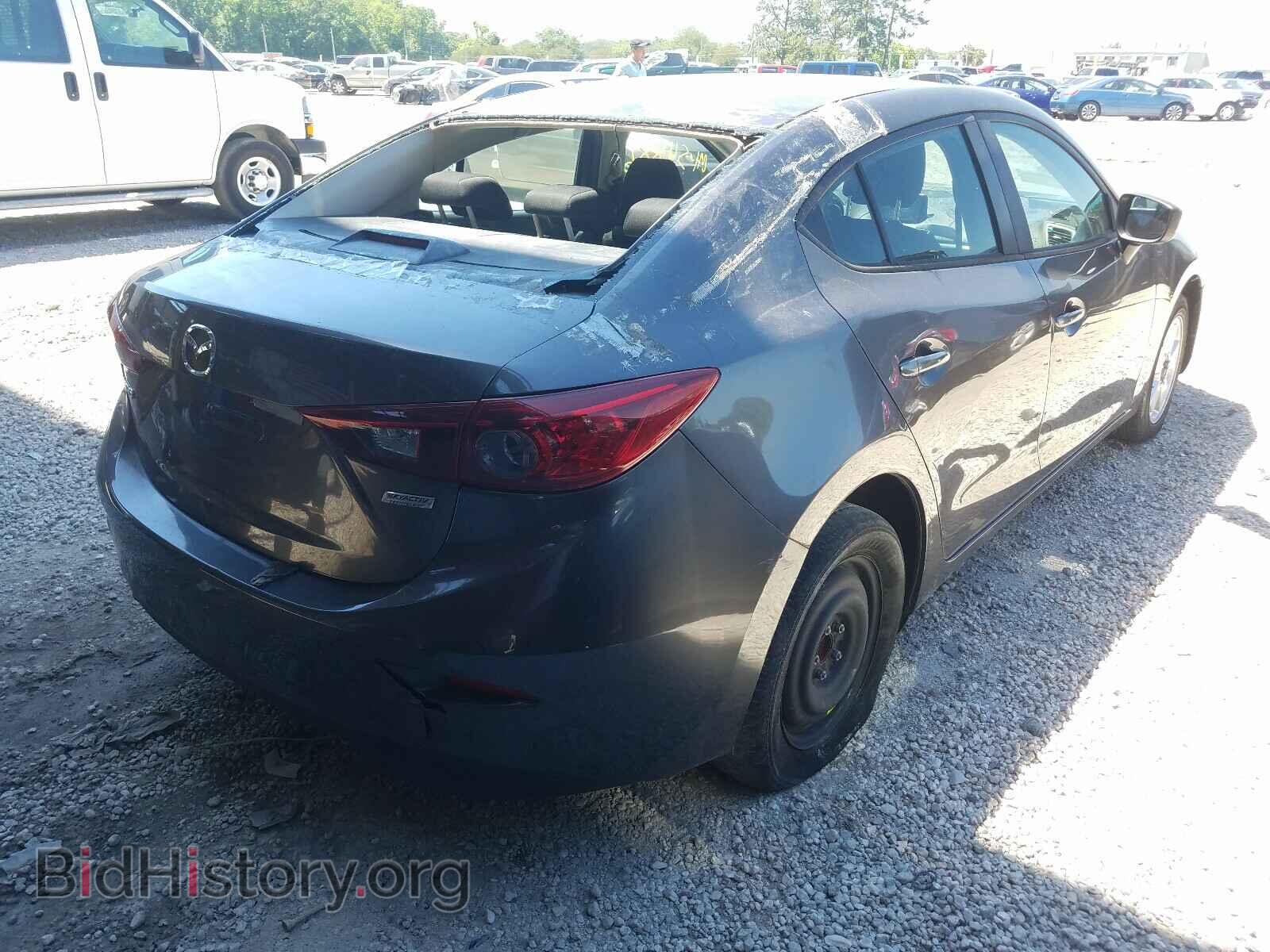 2018 MAZDA 3 - VIN: 3MZBN1U74JM190372 - Фото 4