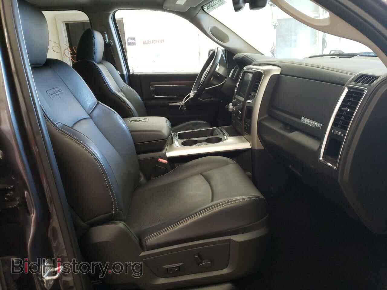 2016 RAM 1500 - VIN: 1C6RR7NT3GS409091 - Фото 5