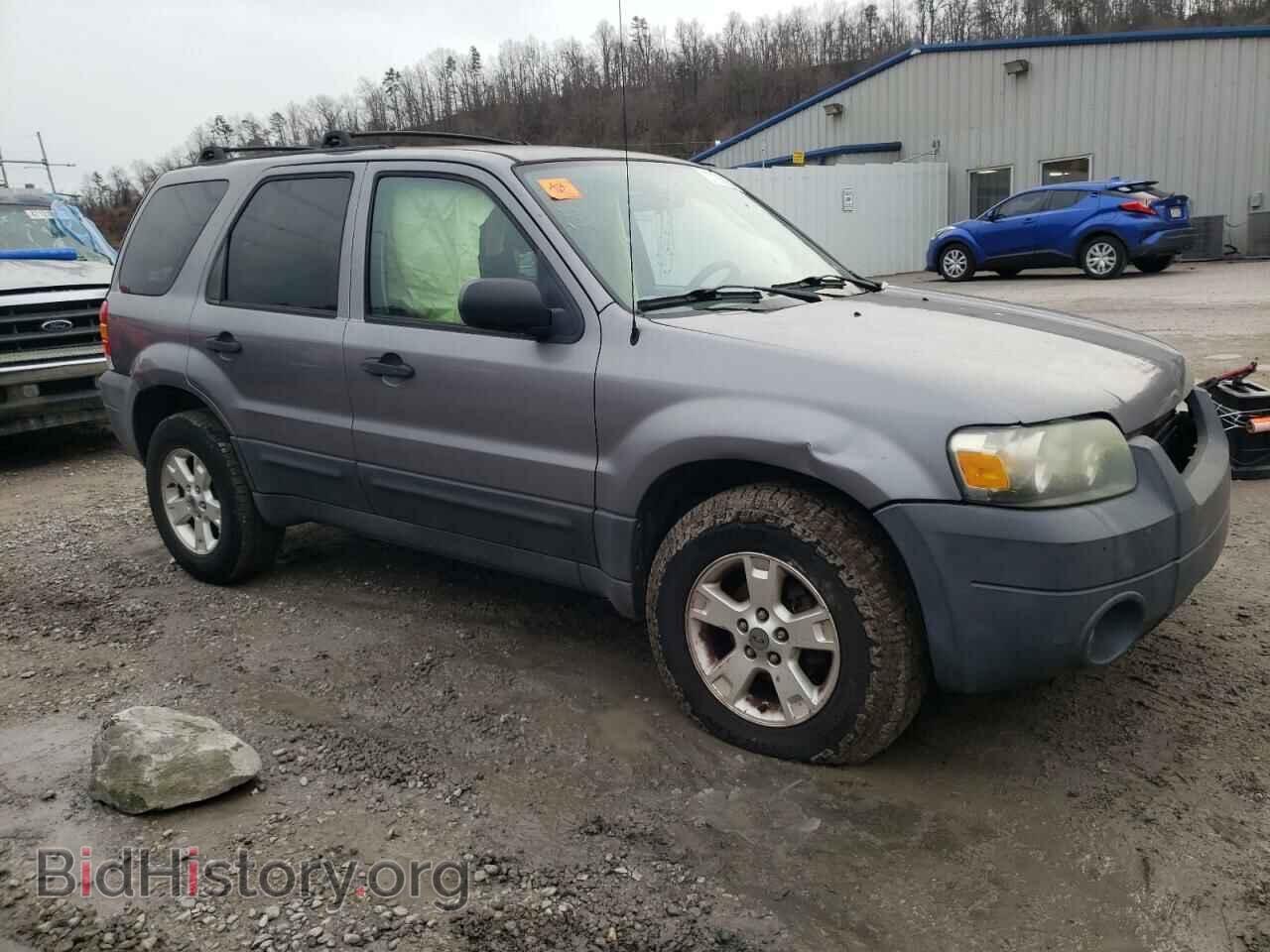 2007 FORD ESCAPE - VIN: 1FMCU03127KC00149 - Фото 4