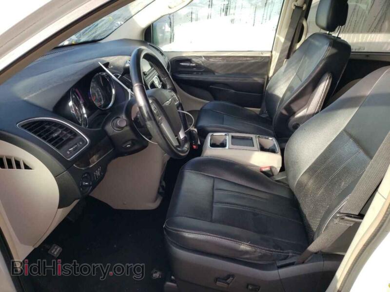 2011 Chrysler MINIVAN (VIN 2A4RR8DG2BR614389) — photo 7 of 13