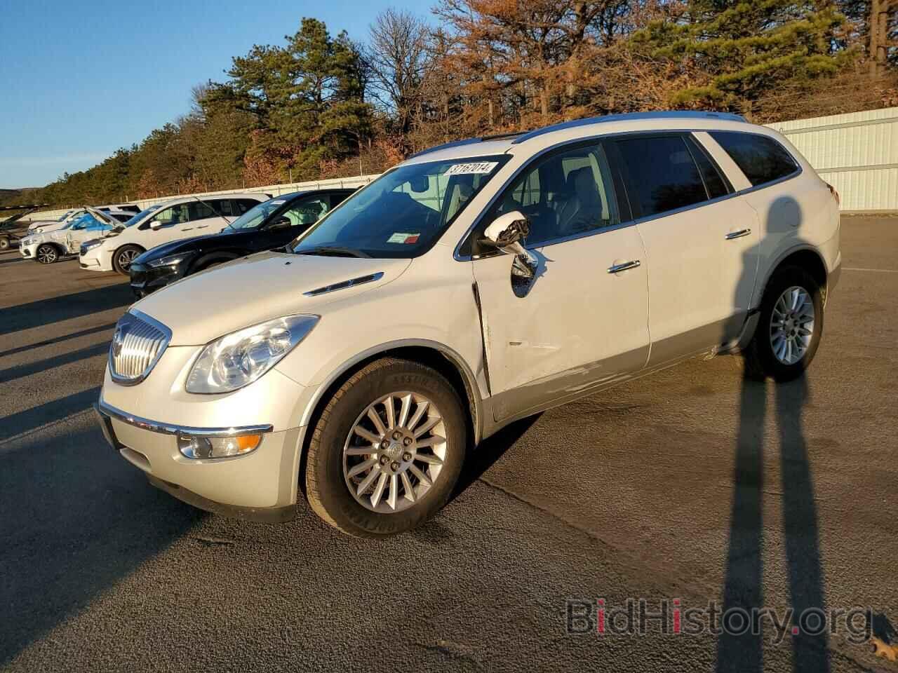 Photo 5GAKVBED9BJ302225 - BUICK ENCLAVE 2011