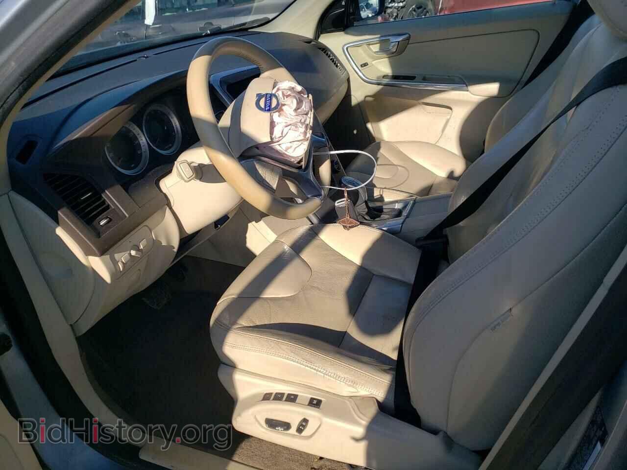2013 VOLVO XC60 - VIN: YV4940DZ8D2440494 - Фото 7