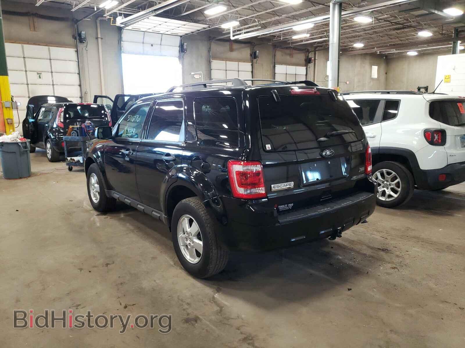2012 FORD ESCAPE - VIN: 1FMCU0DG3CKC82826 - Фото 3