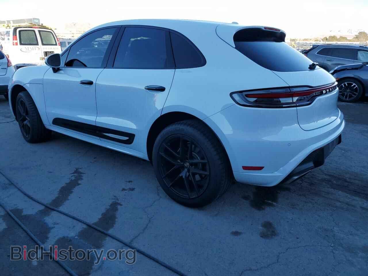 2023 PORSCHE MACAN BASE - VIN: WP1AA2A58PLB09756 - Photo 2
