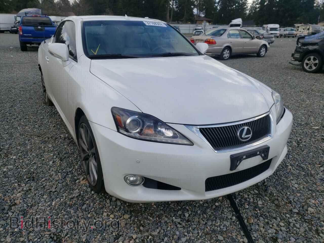Фотография JTHFF2C24E2529544 - LEXUS IS 2014