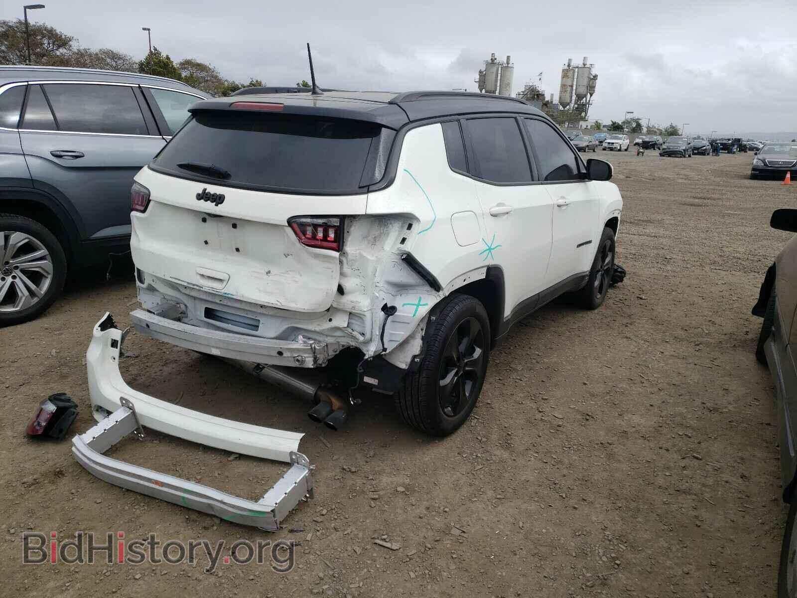 2018 JEEP COMPASS - VIN: 3C4NJCBB3JT438518 - Photo 4