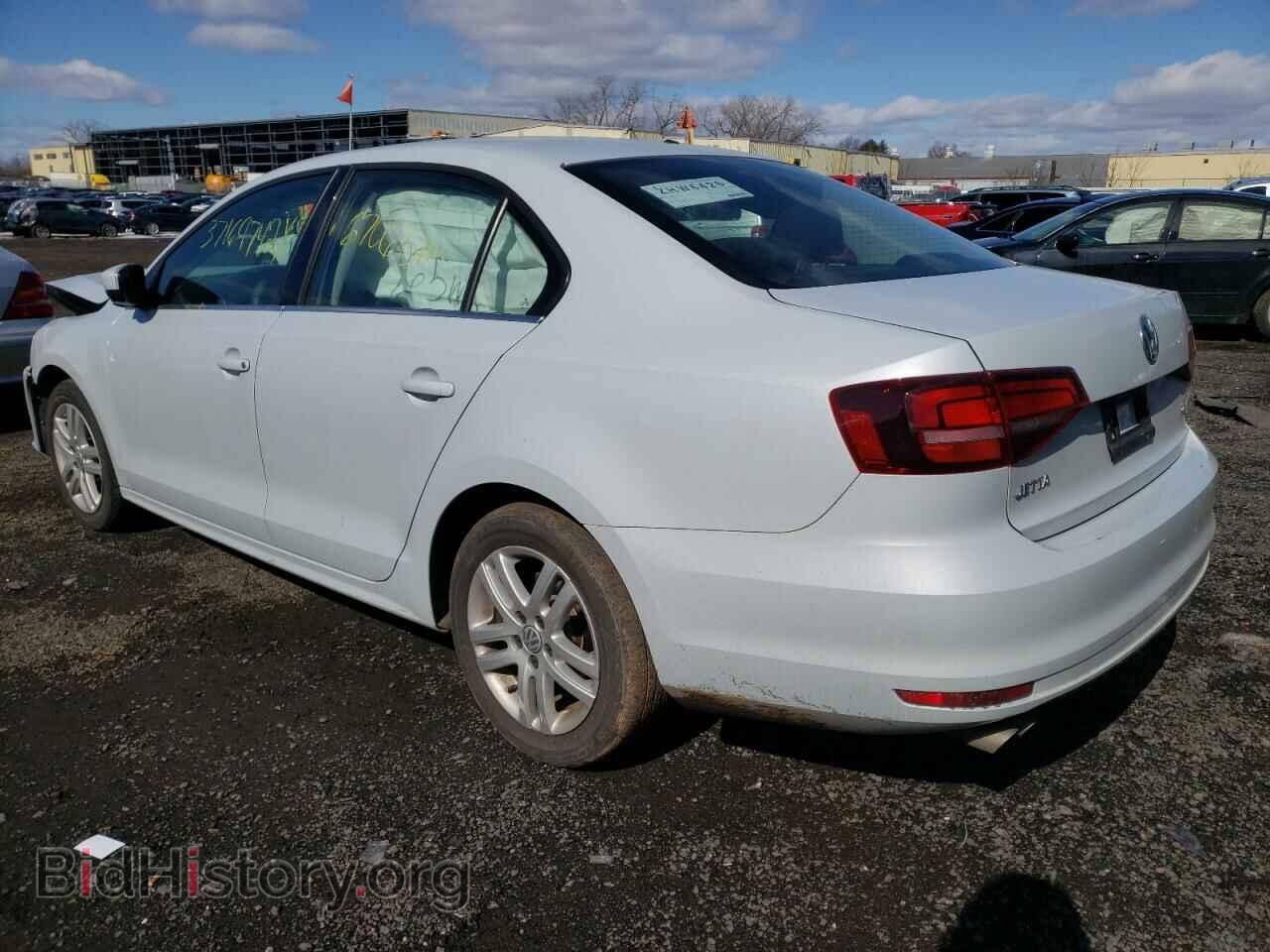 2017 VOLKSWAGEN JETTA - VIN: 3VW2B7AJ0HM376724 - Фото 3