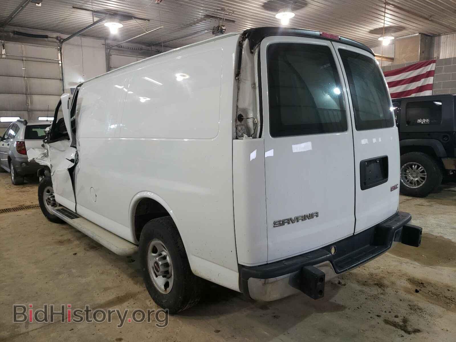 2017 GMC SAVANA - VIN: 1GTW7AFF9H1911490 - Фото 3