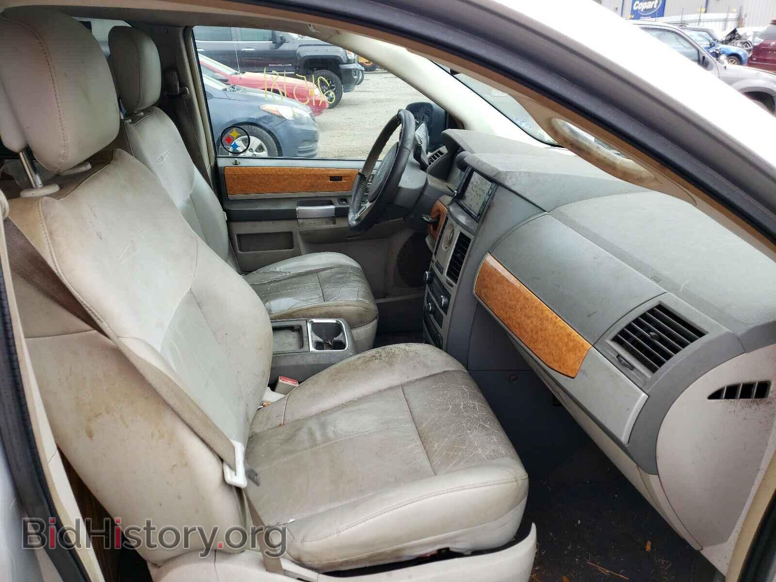2010 CHRYSLER MINIVAN - VIN: 2A4RR7DX0AR494262 - Photo 5