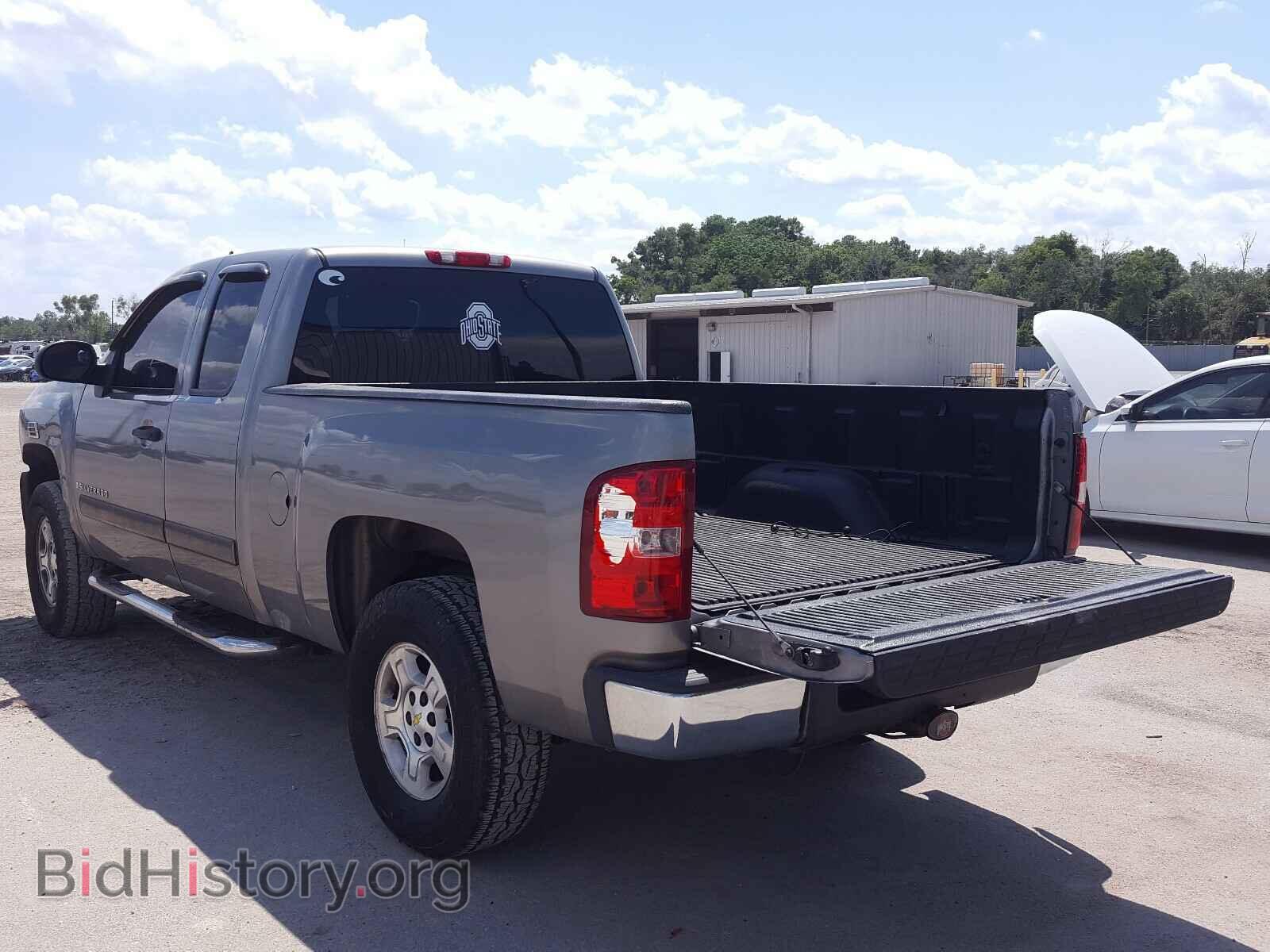 2007 CHEVROLET SILVERADO - VIN: 2GCEC19CX71622233 - Photo 3