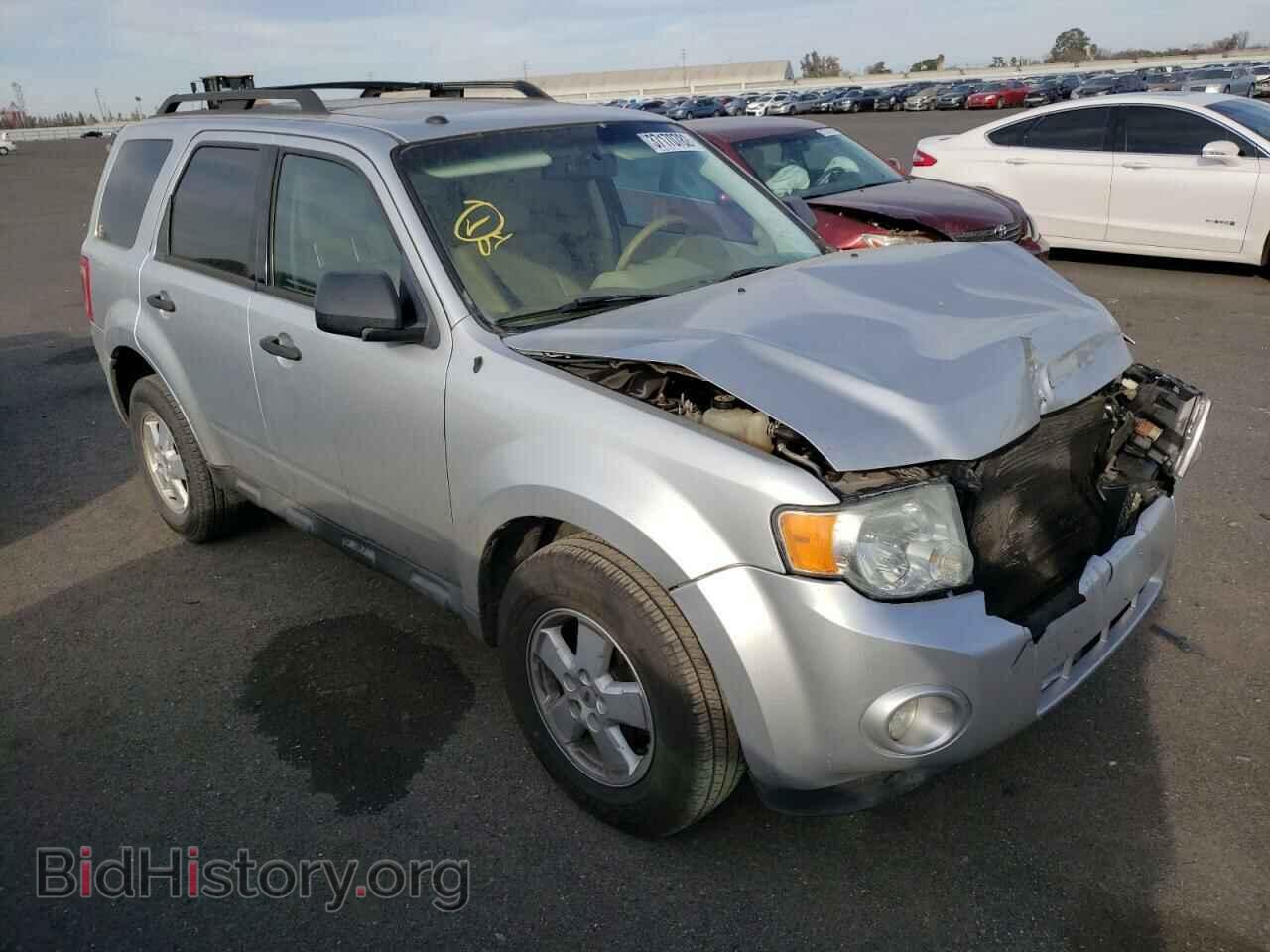 Фотография 1FMCU0D71AKD20258 - FORD ESCAPE 2010