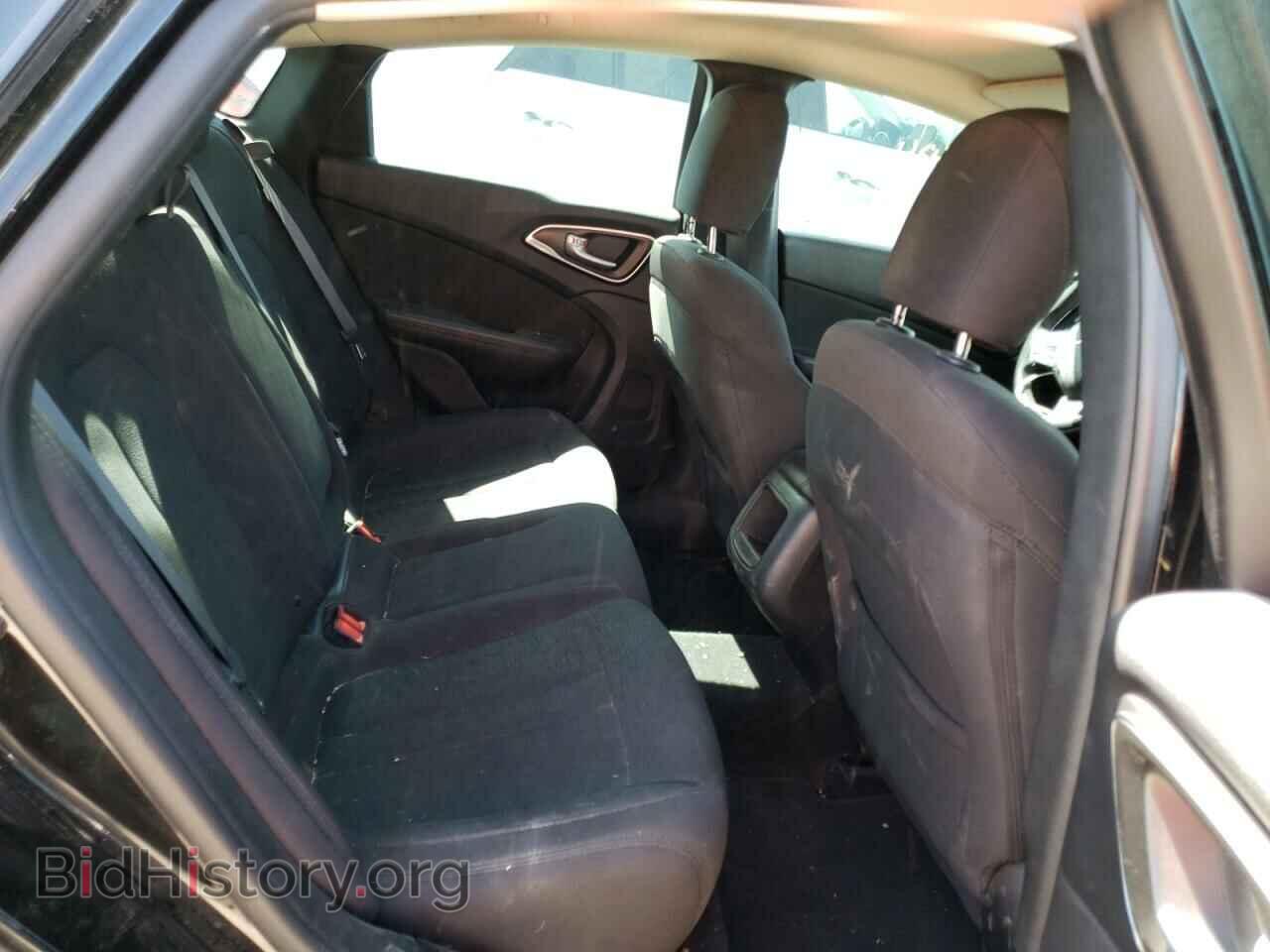 2016 CHRYSLER 200 - VIN: 1C3CCCFB6GN186059 - Фото 6
