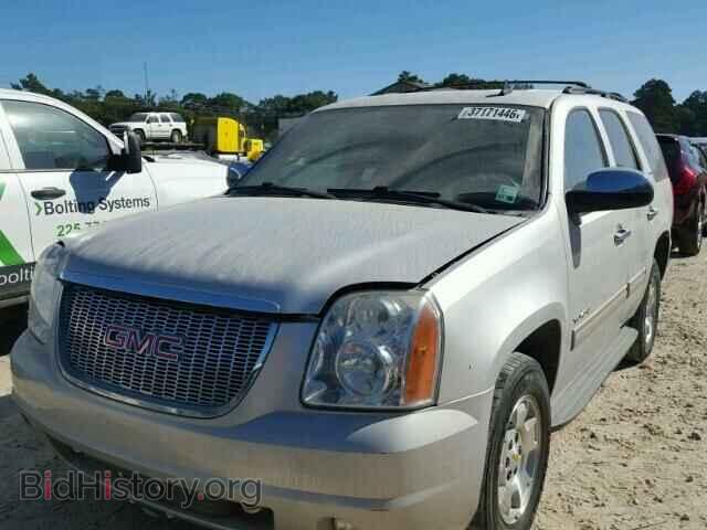 2011 GMC YUKON - VIN: 1GKS1CE08BR393779 - Фото 2