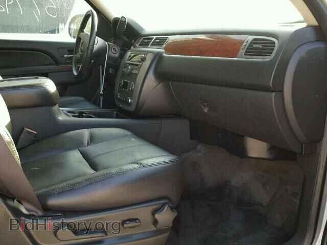 2011 GMC YUKON - VIN: 1GKS1CE08BR393779 - Фото 5