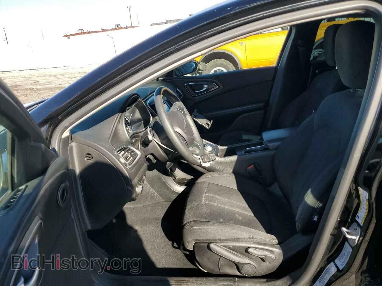 2016 CHRYSLER 200 - VIN: 1C3CCCABXGN112084 - Фото 7