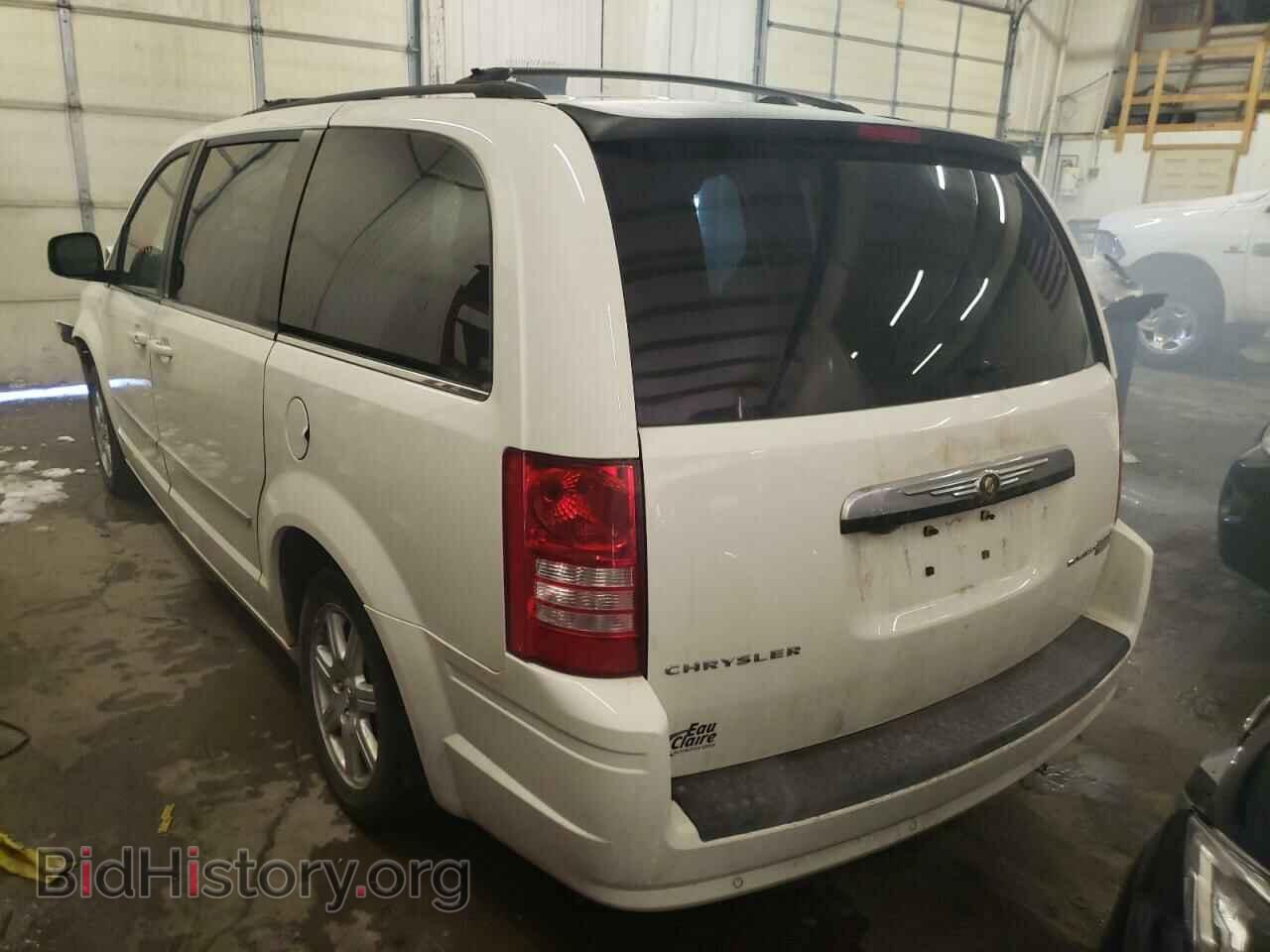 2010 CHRYSLER MINIVAN - VIN: 2A4RR5D11AR109744 - Фото 3