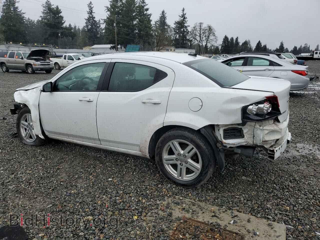 2011 DODGE AVENGER - VIN: 1B3BD1FB0BN601833 - Фото 2