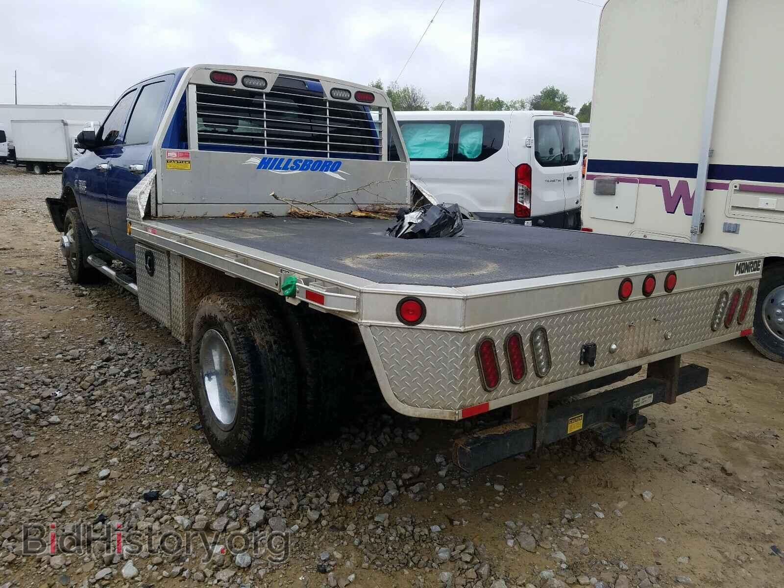 2016 RAM 3500 - VIN: 3C7WRTCL1GG210767 - Фото 3