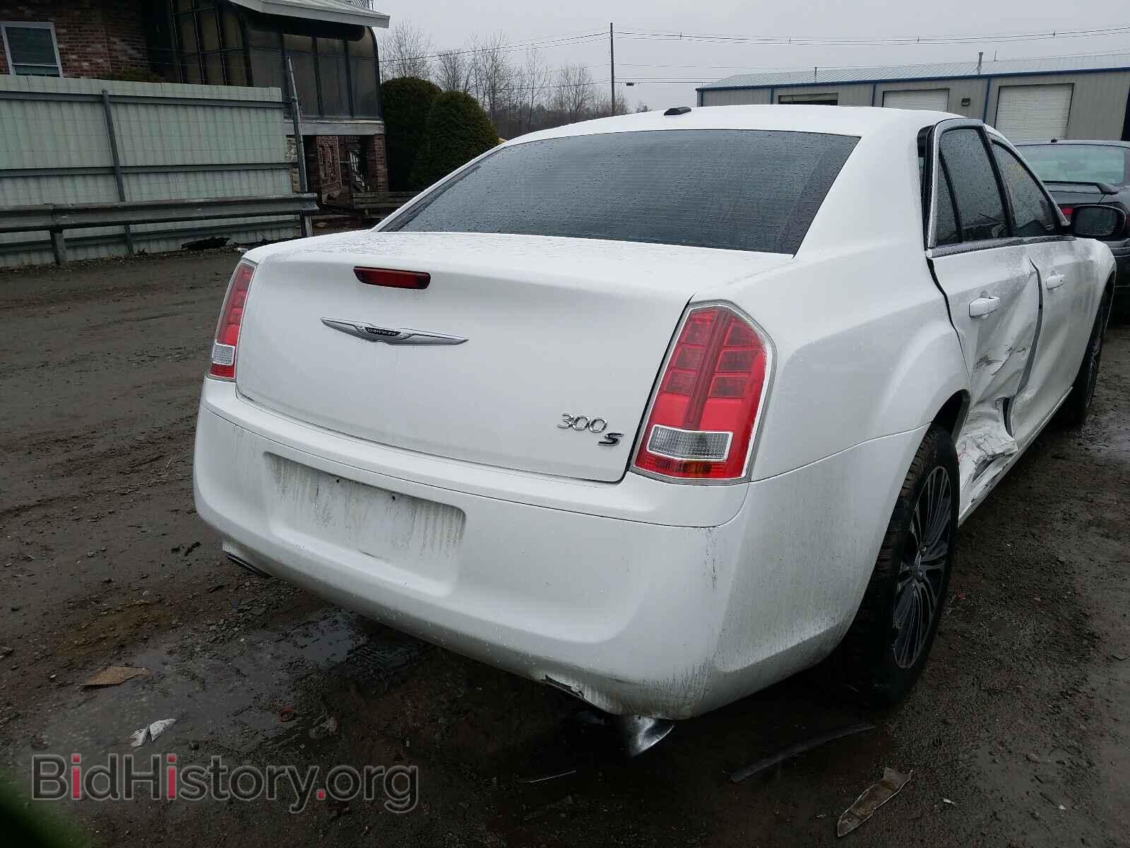 2014 CHRYSLER 300 - VIN: 2C3CCAGG1EH181467 - Фото 4
