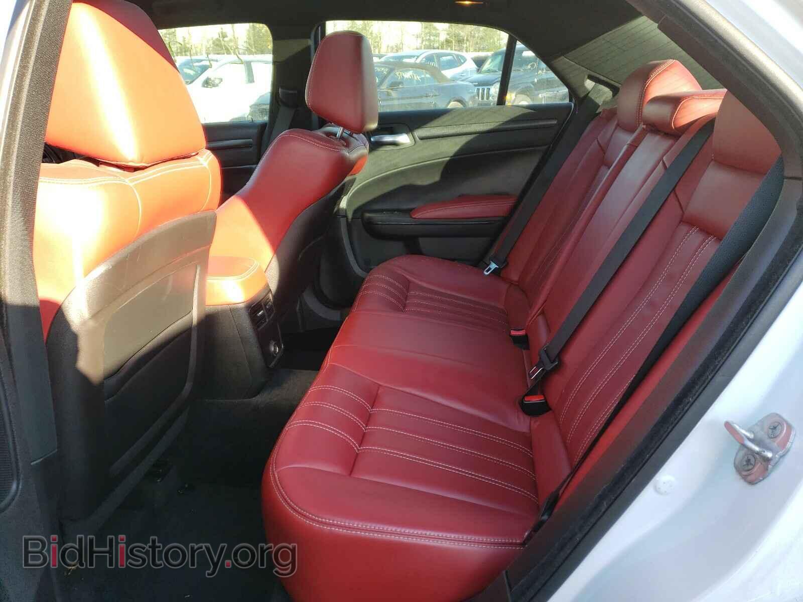2014 CHRYSLER 300 - VIN: 2C3CCAGG1EH181467 - Фото 6