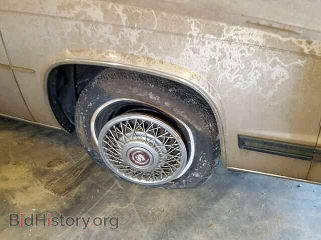 1985 CADILLAC DEVILLE - VIN: 1G6CD6982F4302861 - Фото 9