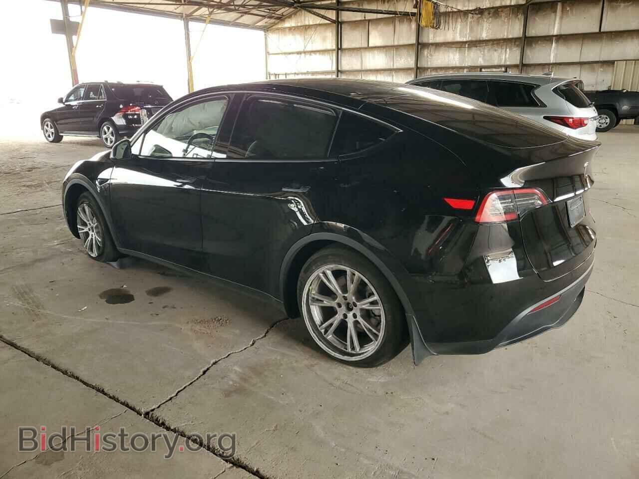 2023 TESLA MODEL Y - VIN: 7SAYGDEE4PF666996 - Фото 2