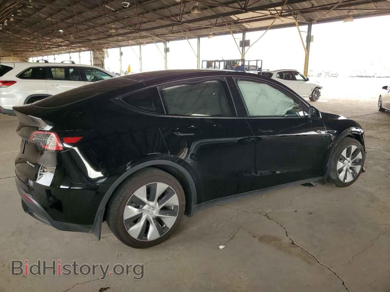2023 TESLA MODEL Y - VIN: 7SAYGDEE4PF666996 - Фото 3