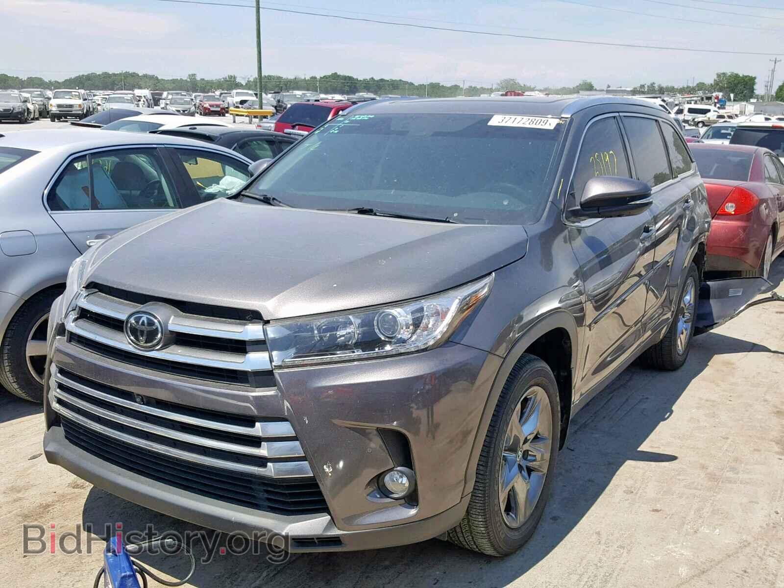 2017 TOYOTA HIGHLANDER - VIN: 5TDDZRFH3HS360557 - Фото 2