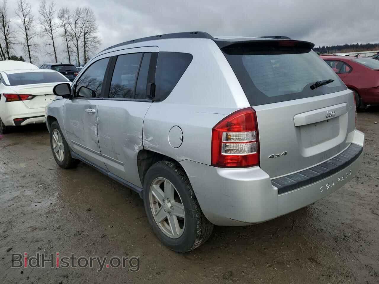 2010 JEEP COMPASS - VIN: 1J4NF4FB3AD649462 - Photo 2